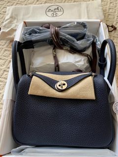 (Category: ) located in . Submitted by luxgreen (Listing ID 1059881956, Image 1). Description: .