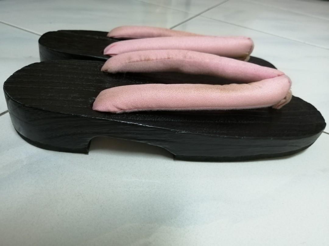 Japanese Clog Women #39 s Fashion Footwear Flipflops and Slides on Carousell