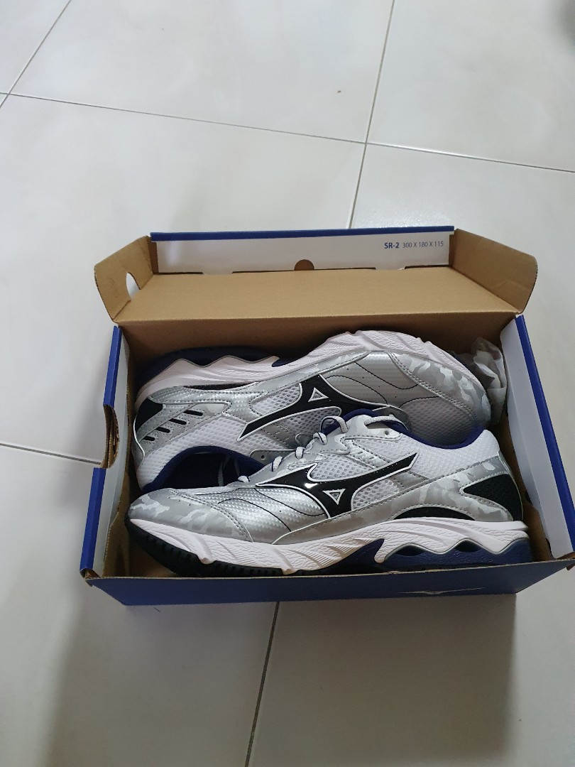mizuno wave glory