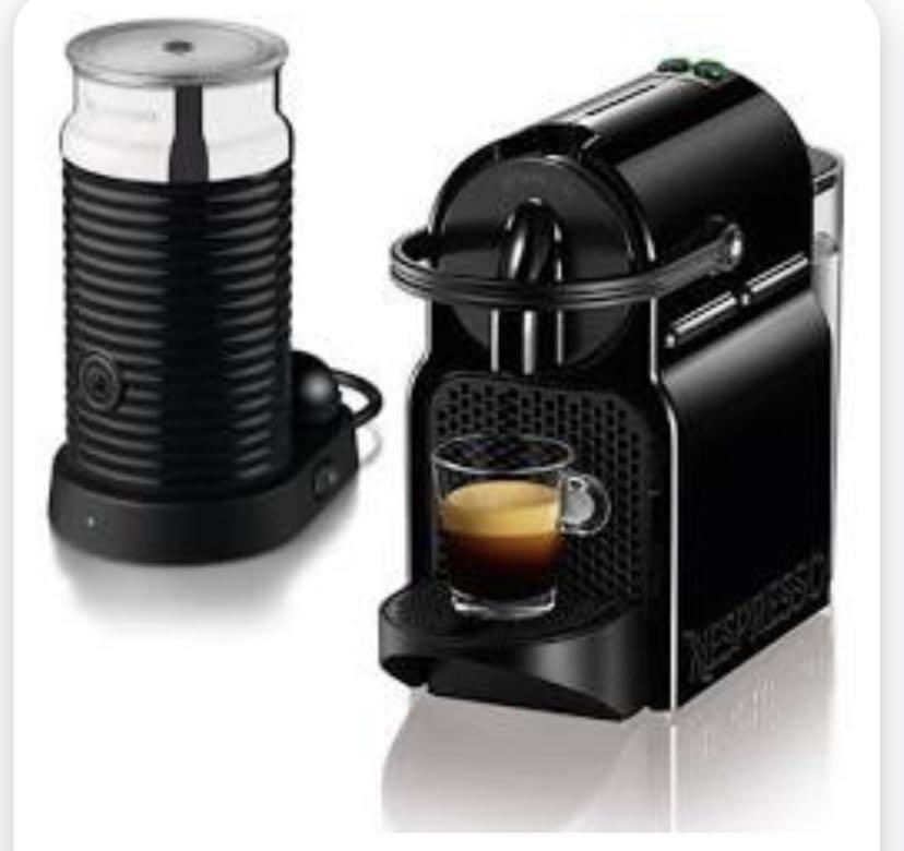 diepte Laag Persoonlijk Nespresso Inissia espresso maker and Milk frother, TV & Home Appliances,  Kitchen Appliances, Coffee Machines & Makers on Carousell