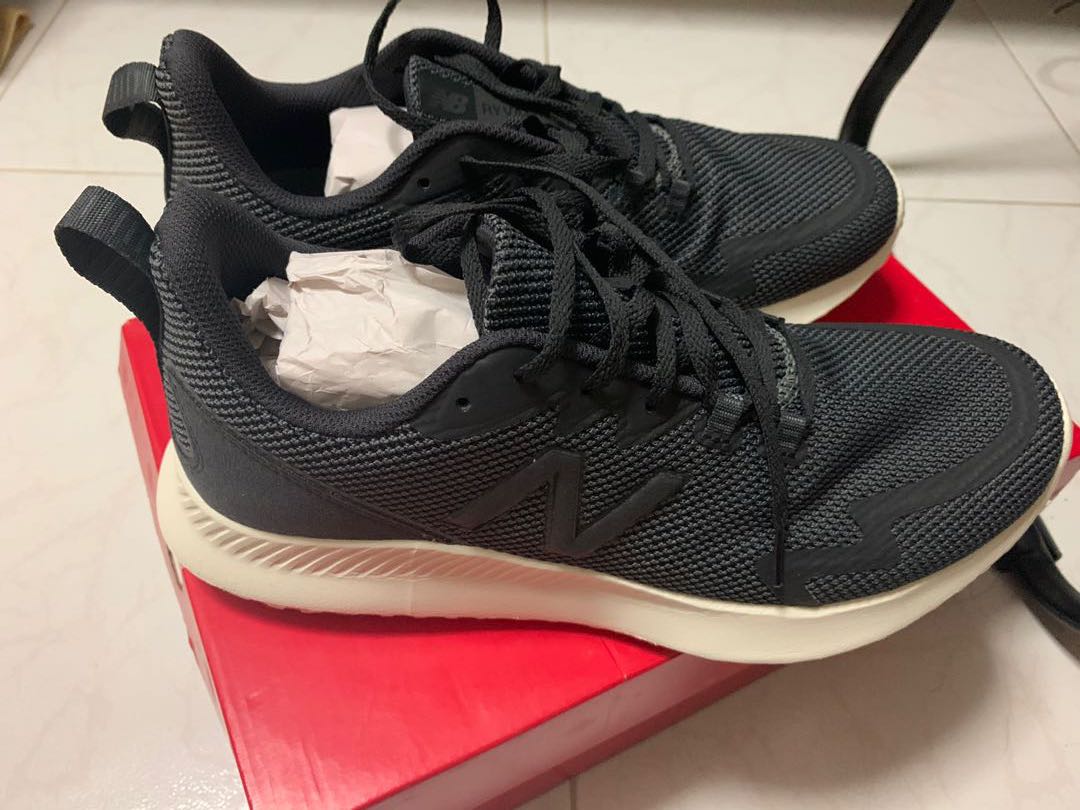 New balance rival run clearance