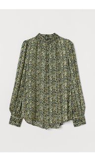 (Category: ) located in . Submitted by my_wardrobe83 (Listing ID 1059876432, Image 1). Description: .