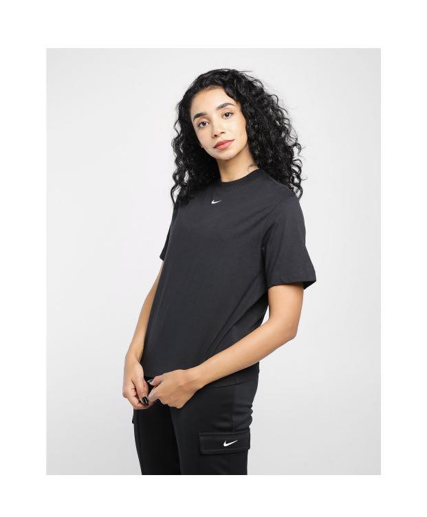 Nike Central Swoosh Oversized Tshirt in Black, Women's Fashion, Tops