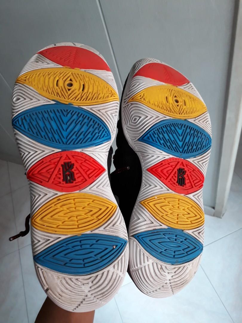 Friends kyrie collab cheap