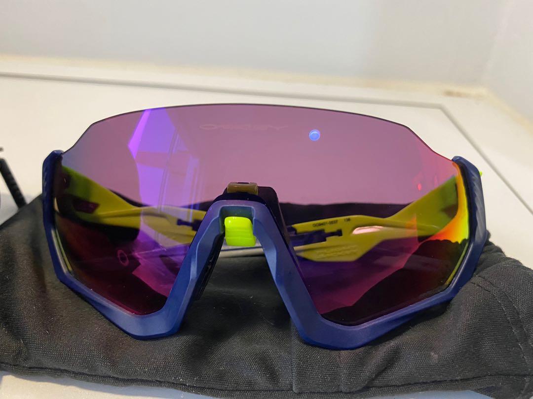 Oakley flight clearance jacket yellow
