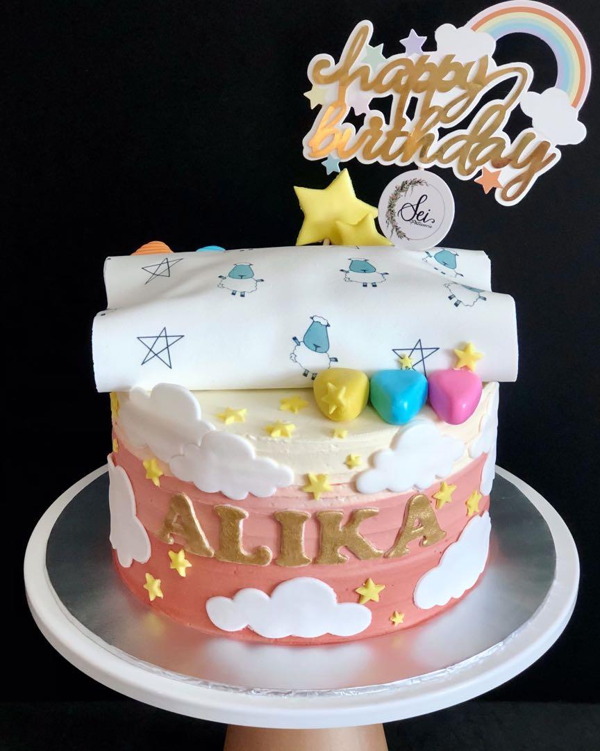 Ombre Baa baa sheepz cake, Food Drinks, Local Eats on Carousell