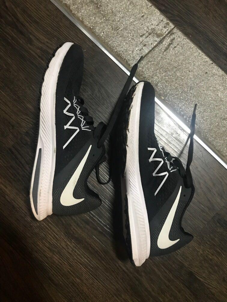 Original Nike fitsole shoes Men s Fashion Footwear Sneakers on Carousell