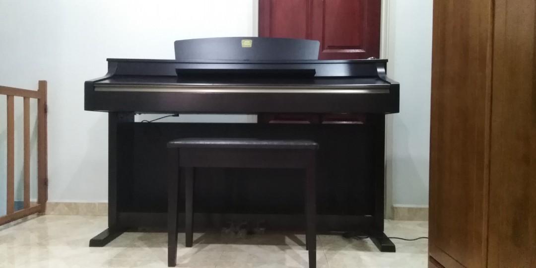 Yamaha clp 330 store price