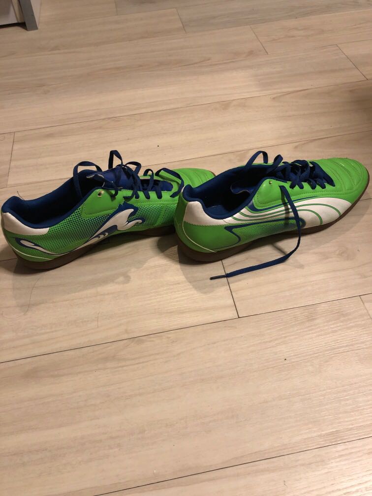 puma street football shoes