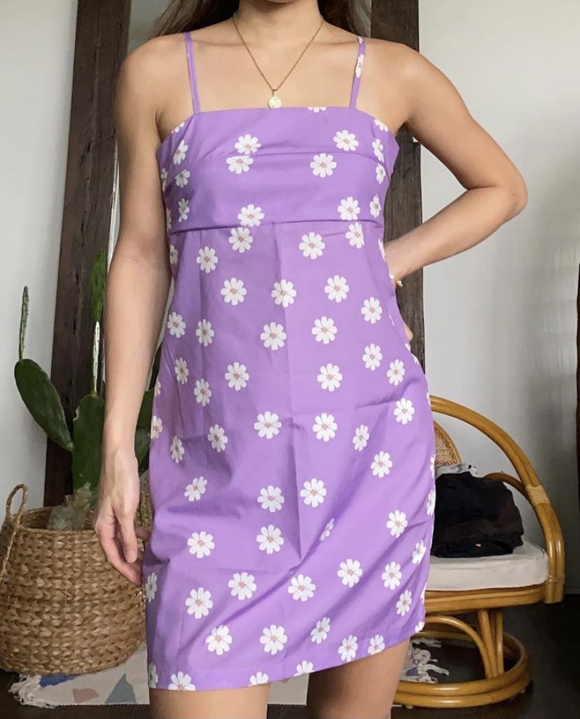 satin lilac daisy square neck strappy dress Women s Fashion