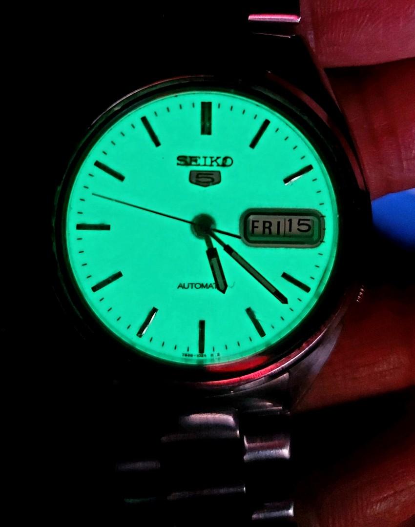 Seiko 5 Automatic Watch Lumibrite Dial, Men's Fashion, Watches ...