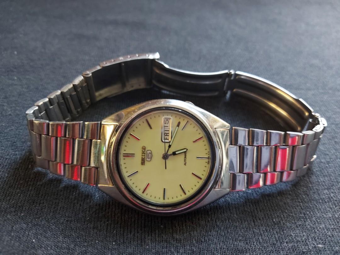 Seiko 5 Automatic Watch Lumibrite Dial, Men's Fashion, Watches ...