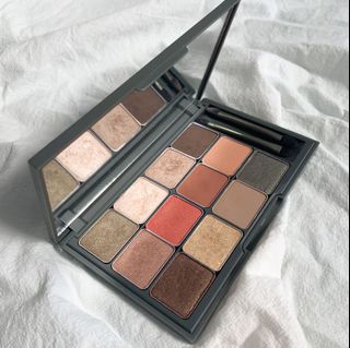 （分類：）位於 。 由 rose_llll 提交（商品編號 1059792771，圖片 1）。簡介： 。