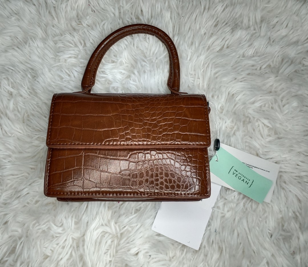 Monki Small Handbag 2024 favors