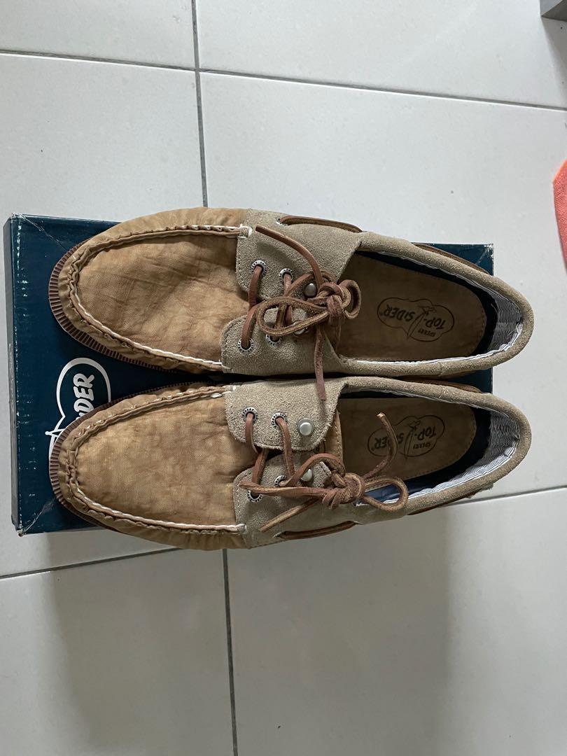 Sperry razorfish top