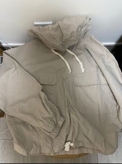 （分類：）位於 。 由 yannyuuup 提交（商品編號 1059797524，圖片 1）。簡介： 。
