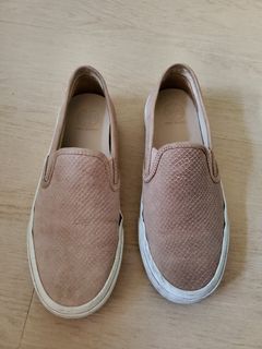 （分類：）位於 。 由 mwong6969 提交（商品編號 1059854775，圖片 1）。簡介： 。
