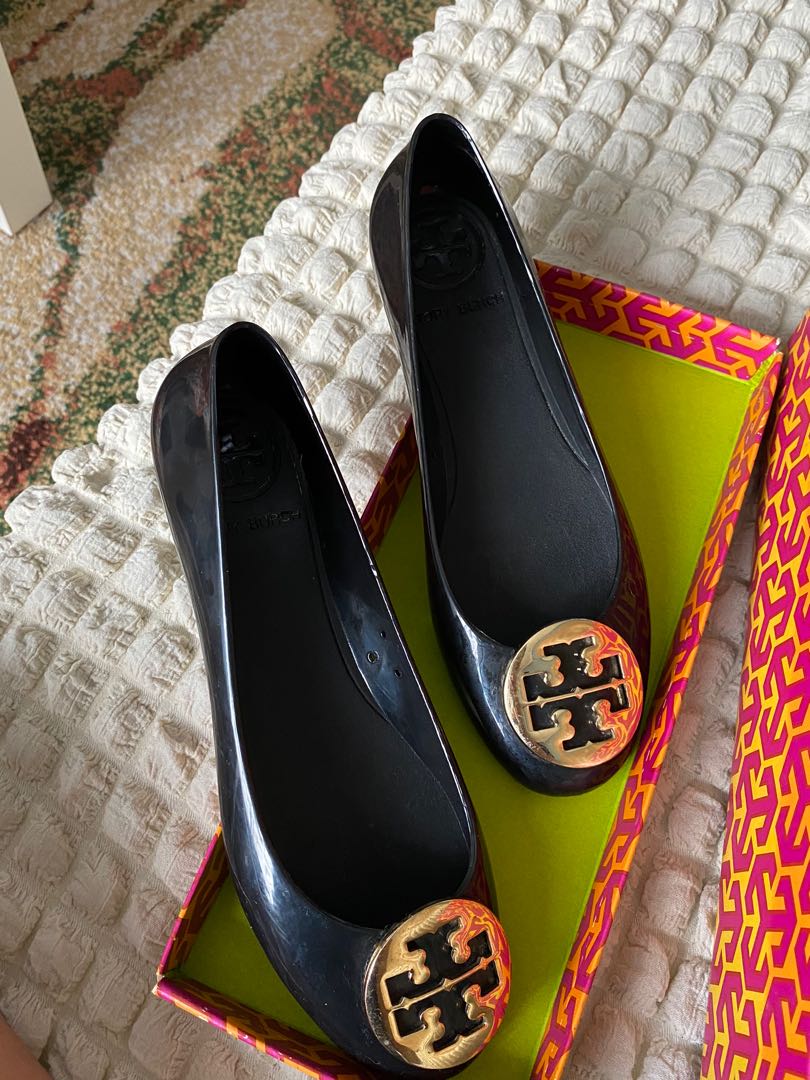 Tory Burch Jelly Flats, Women's Fashion, Footwear, Flats & Sandals on  Carousell