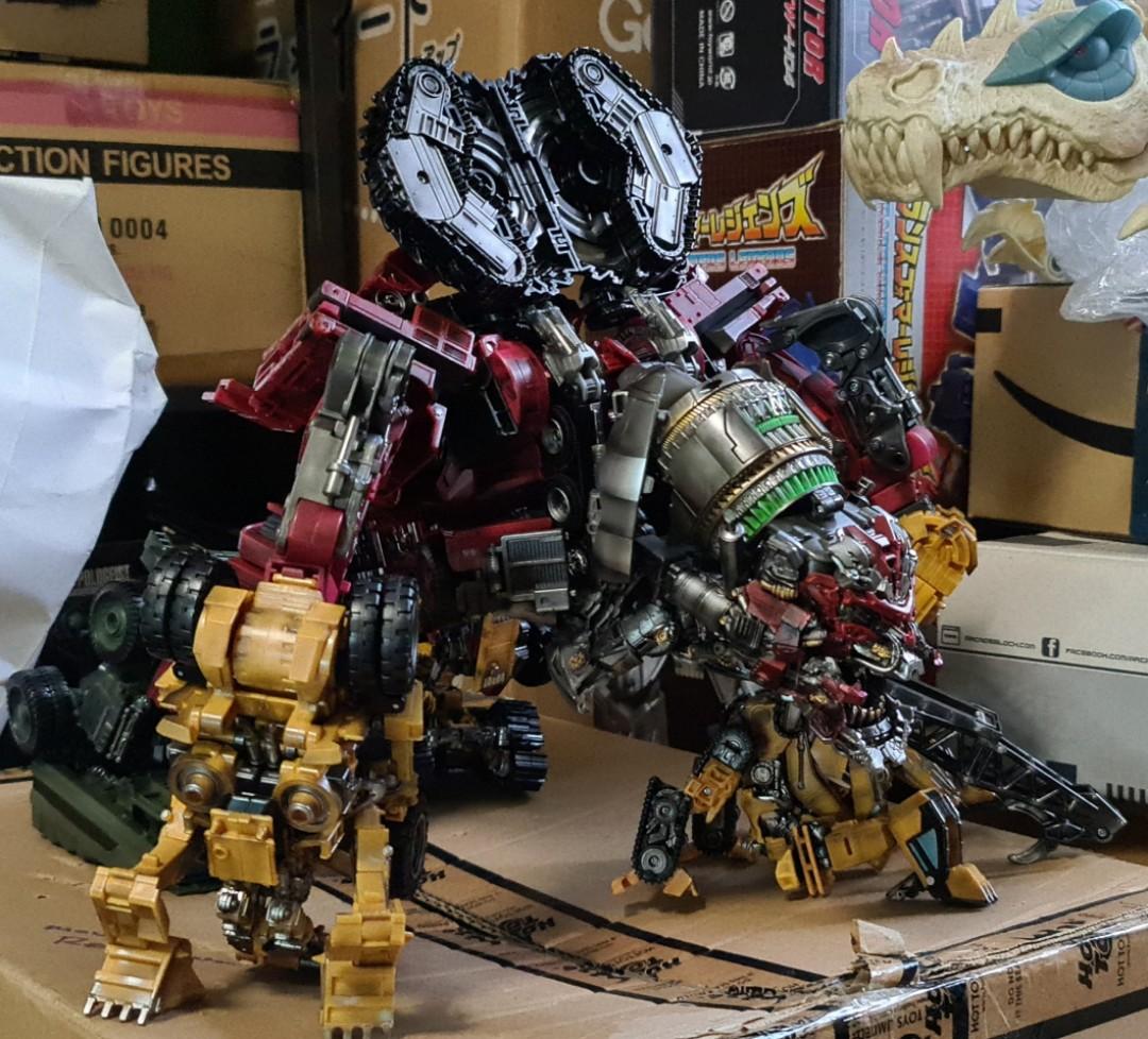 Transformers custom studios series devastator, Hobbies & Toys, Toys