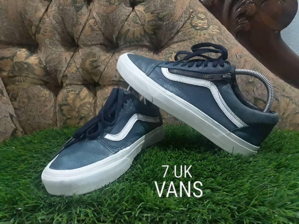 Unisex Vans Old Skool Zip Low Top Antique Leather Shoes Men s