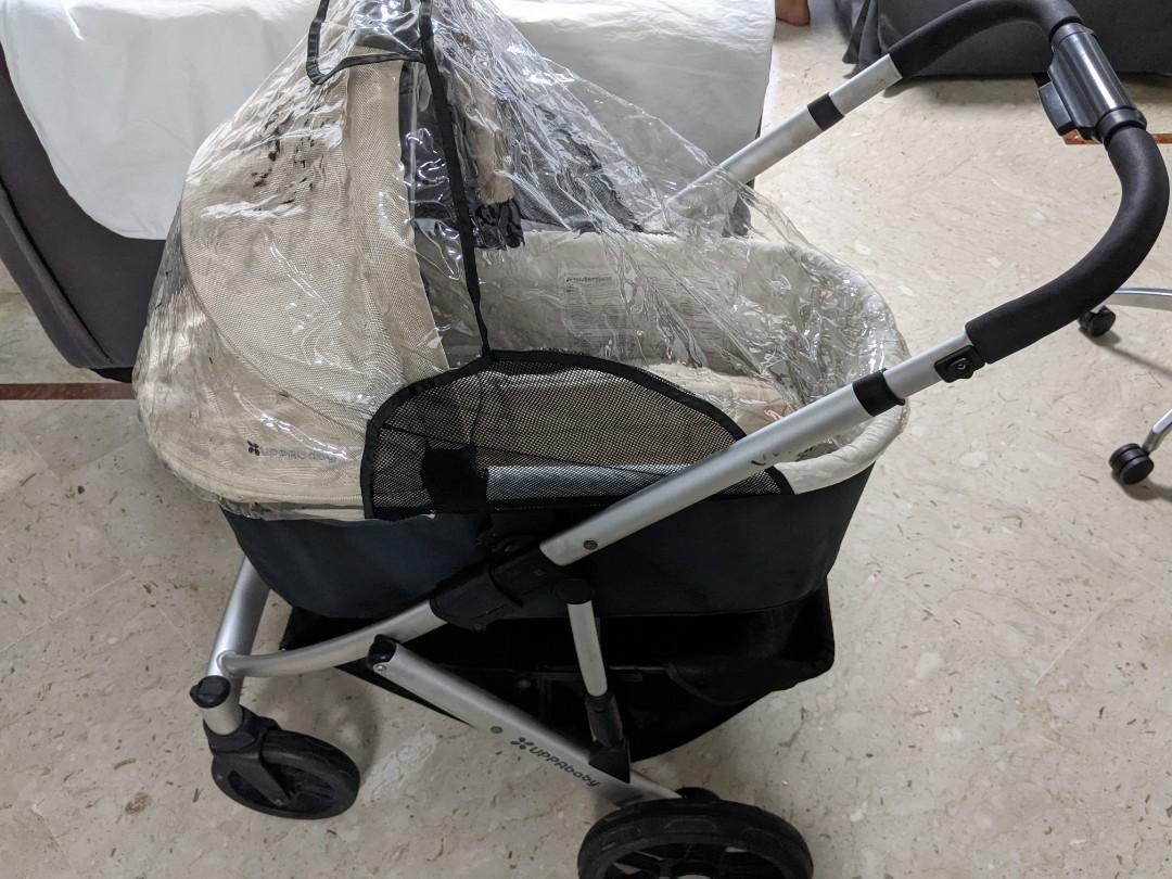 2012 store uppababy bassinet