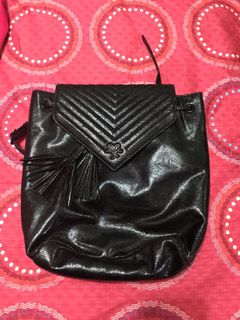 (Category: ) located in . Submitted by jencb (Listing ID 1059929044, Image 1). Description: .