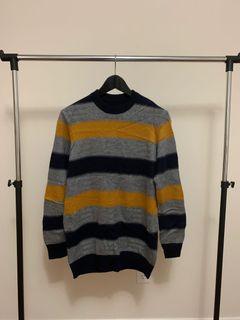 Vintage 100% wool soft sweater