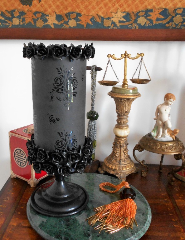 vintage art glass candle