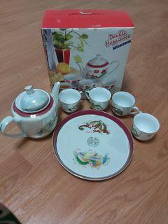 Tea pot set