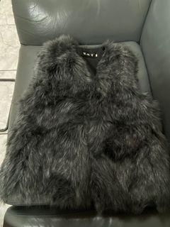 二手 毛絨絨背心 灰色 環保毛 厚款 冬天  寒流 出清