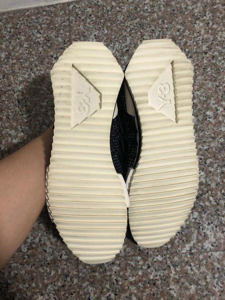 Adidas Y3 Yohji Yamamoto Shoes (Category: Sneakers) located in Singapore. Submitted by arlorecluse (Listing ID 1061918066, Image 3). Description: Shoes that were used once but realised it didn’t really fit my size. Selling it now because my house is running out of space. No more receipt as it has faded Available for nego 100% genuine product. Bought from Adidas Y3 Store in Philippines Manila.