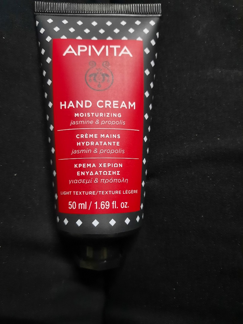 apivita hand cream