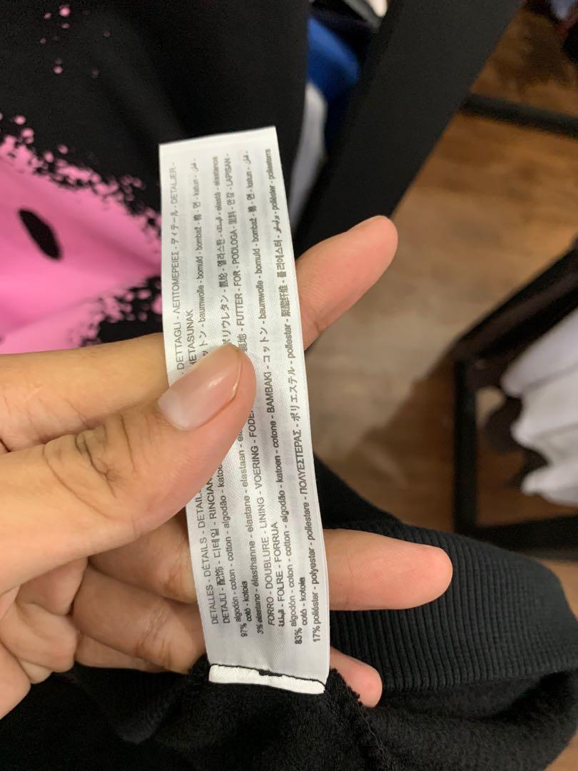 Bershka x smiley, Fesyen Pria, Pakaian , Baju Luaran di Carousell