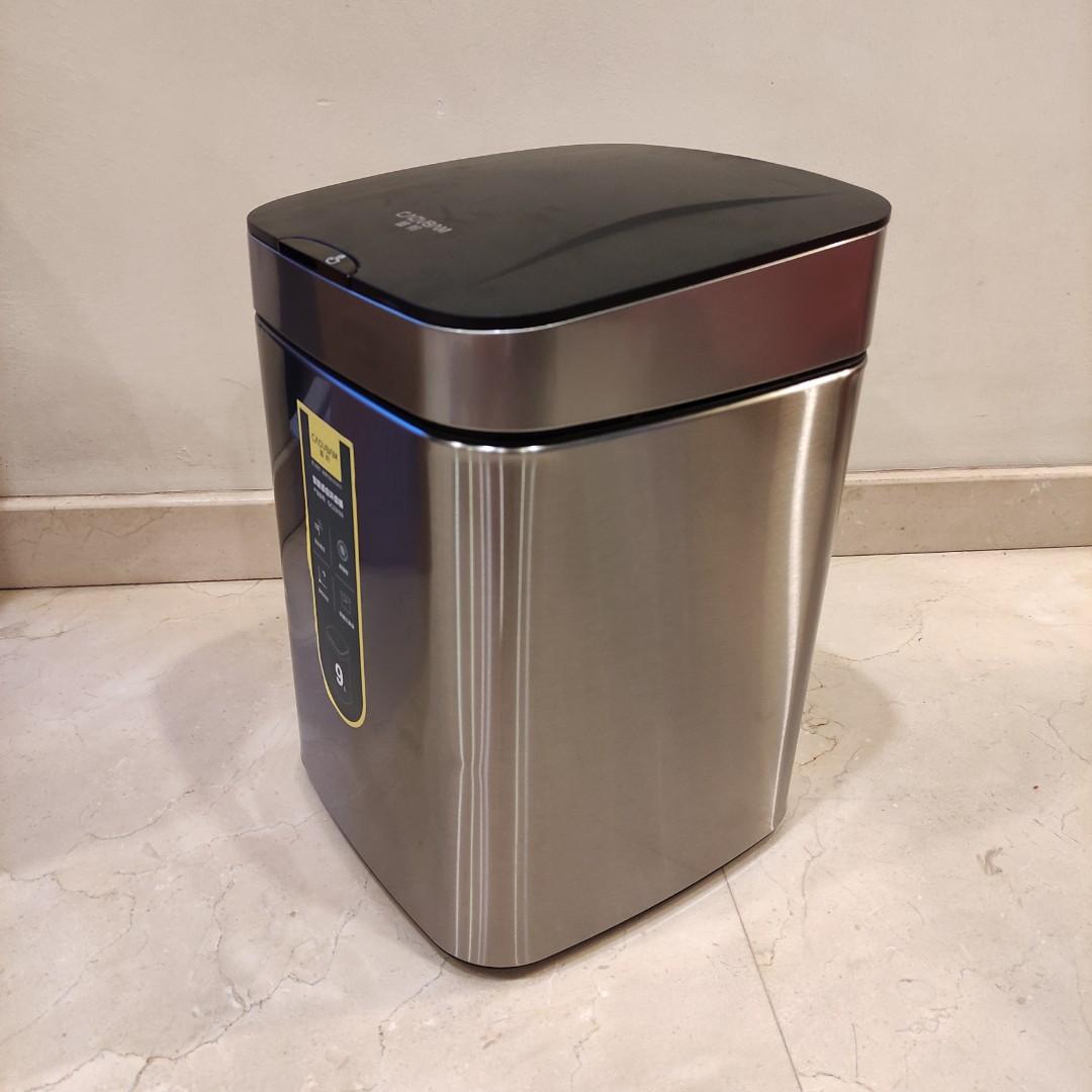 Devanti 68 Litres Black Motion Sensor Rubbish Bin, 40 OFF