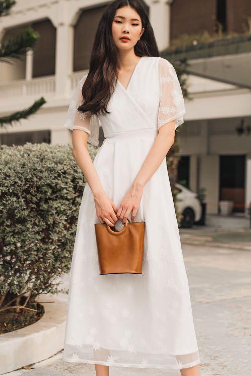 White dress size 10 Clearance