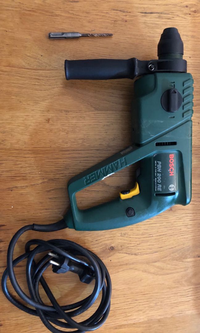 Image of Bosch PBH 200 RE rotary hammer drill