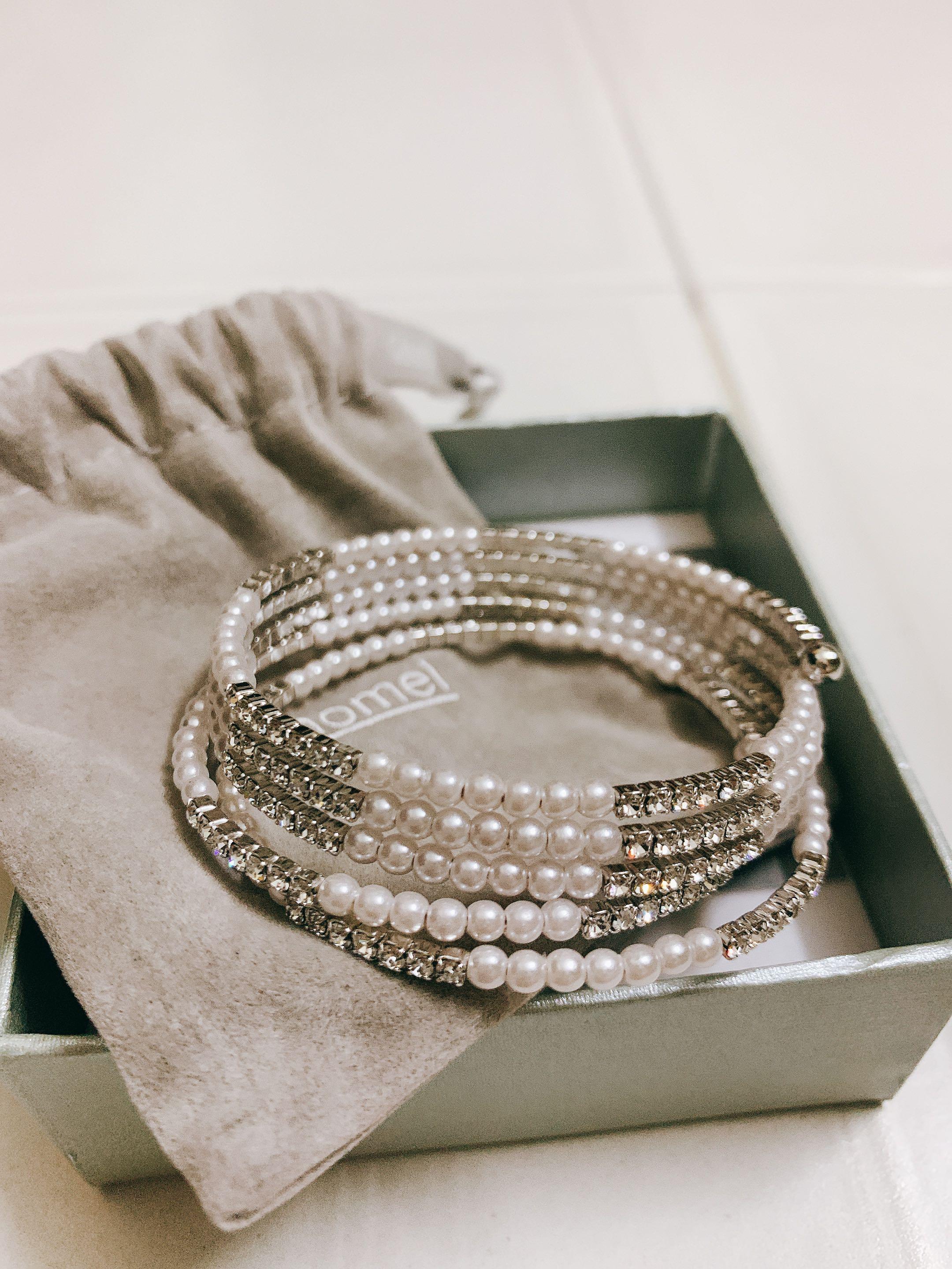 Chomel bracelet deals