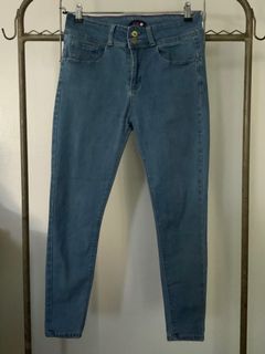 (Category: ) located in . Submitted by shopkma (Listing ID 1061799328, Image 1). Description: .