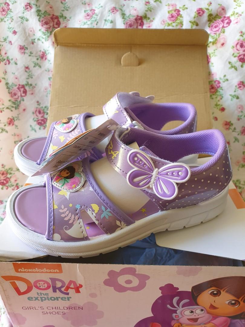 Dora the discount explorer shoes