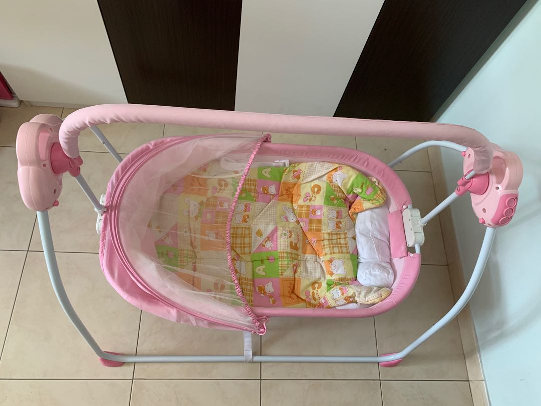 Foldable cradle, Babies & Kids, Baby Nursery & Kids Furniture, Cots