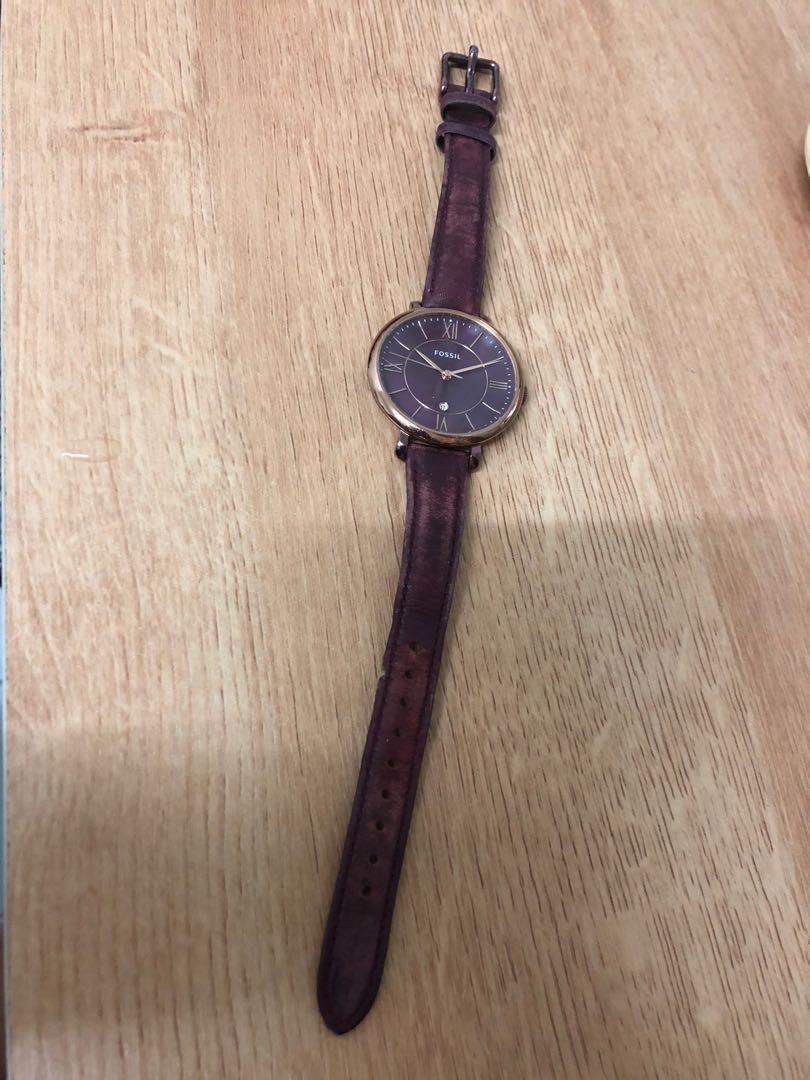 Fossil deals maroon watch