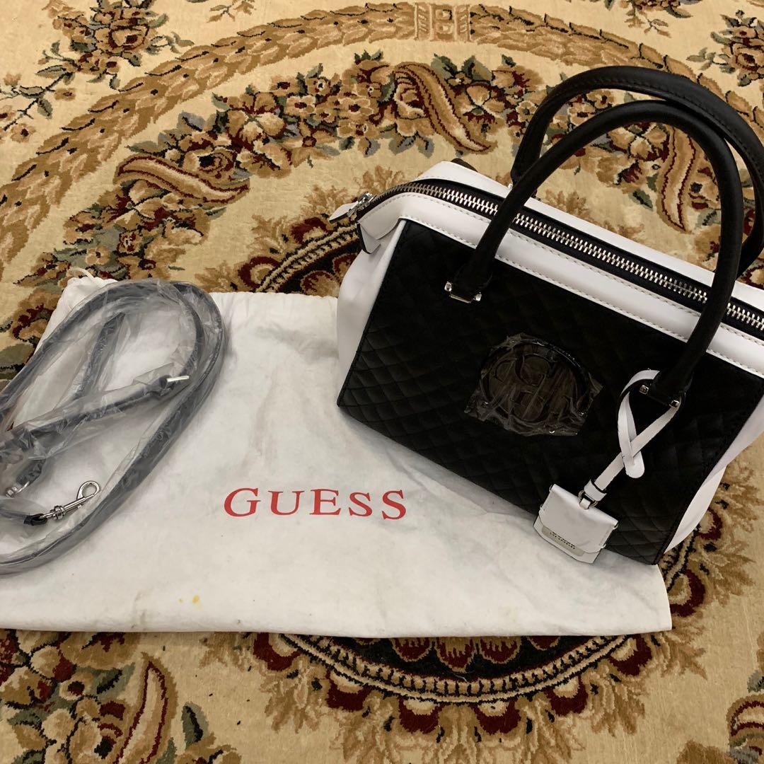 Original Guess handbag, Women's Fashion, Bags & Wallets, Purses & Pouches  on Carousell