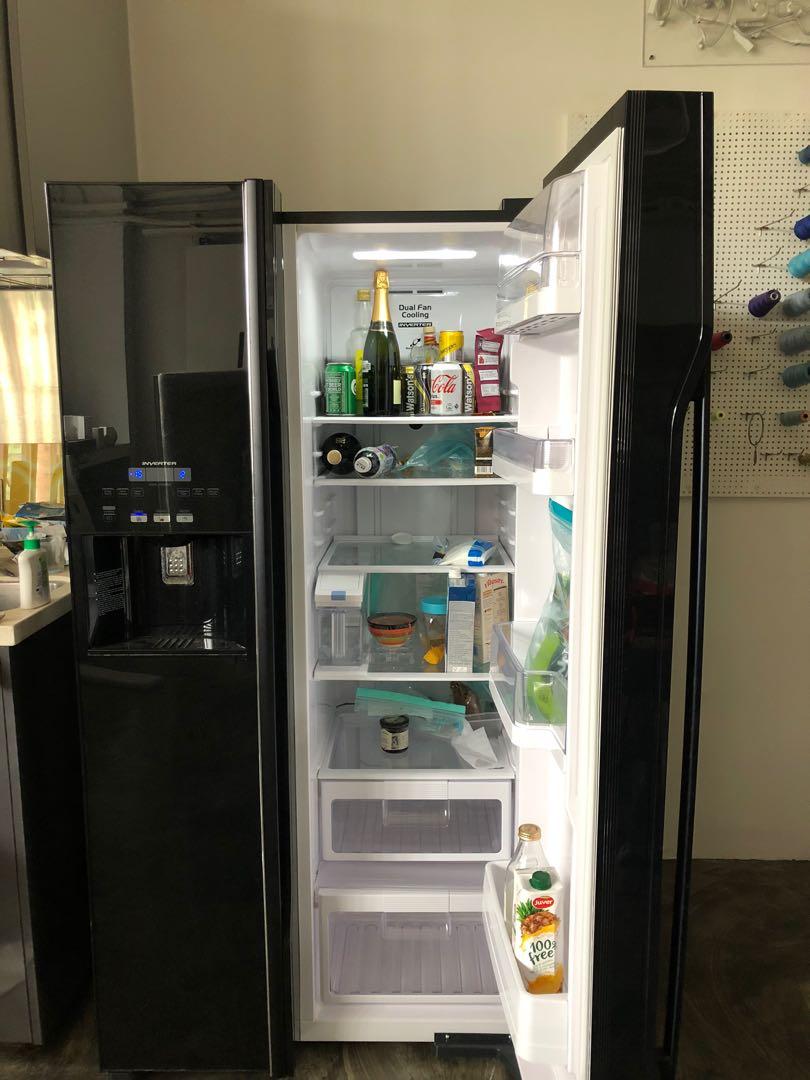 Hitachi side by side door fridge 對門雪櫃, 家庭電器, 廚房電器, 雪櫃及冰櫃 Carousell