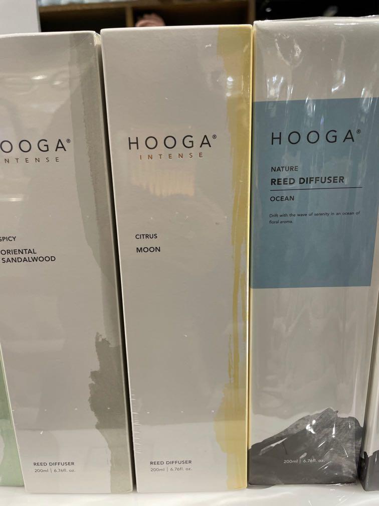 HOOGA DIFFUSERS (Category: Fragrance & Deodorants) located in Georgetown. Submitted by babyyun97 (Listing ID 1061839311, Image 2). Description: ⚠️Price varies from RM49.90-RM59.90 💯Authentic from HOOGA ⁉️Can ask for scents guide✔️ Buy more for more discounts 💵 ✔️READY-STOCK ✔️Size: 200ml ⁉️Black and white ( intense) series ✅SKYISH BLUE READY STOCK💫.