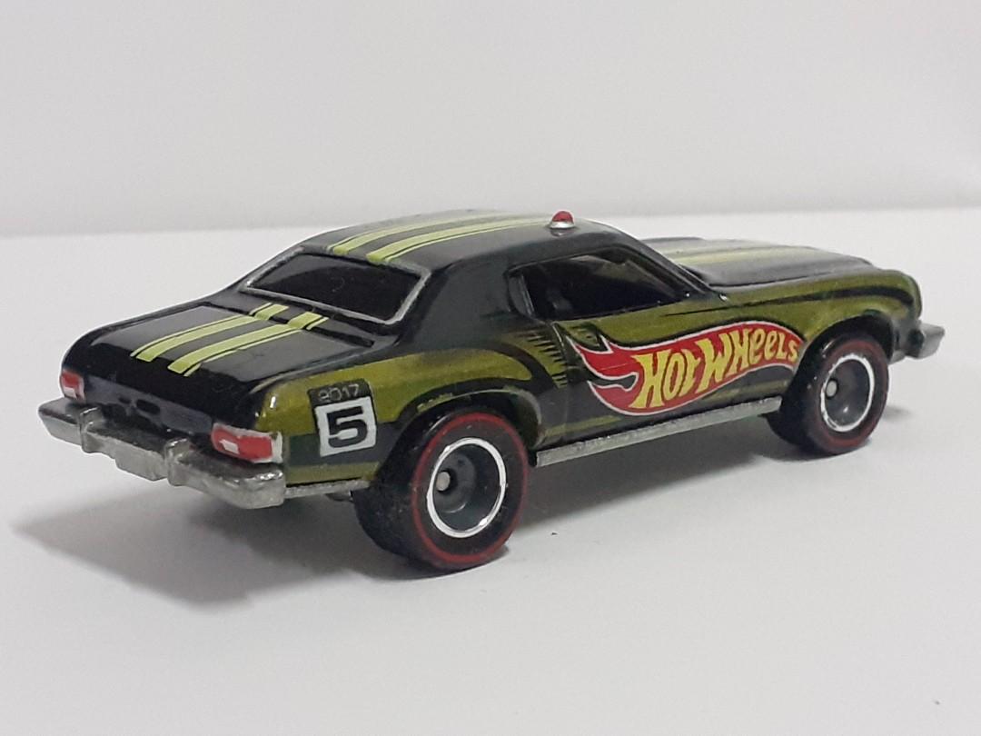 76 ford gran 2025 torino hot wheels