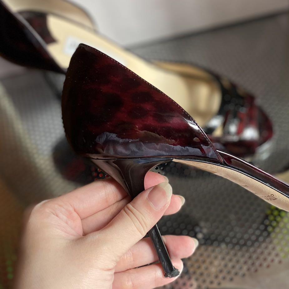 Authentic Jimmy Choo Aura D'Orsay Pumps (Category: Heels) located in Quezon City. Submitted by idassc (Listing ID 1061798822, Image 2). Description: Authentic preloved Jimmy Choo Pumps Patent Leather Leopard print needs heel repair with box and authenticity card.