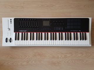 （分類：）位於 。 由 cyril1905 提交（商品編號 1061906132，圖片 1）。簡介： 。