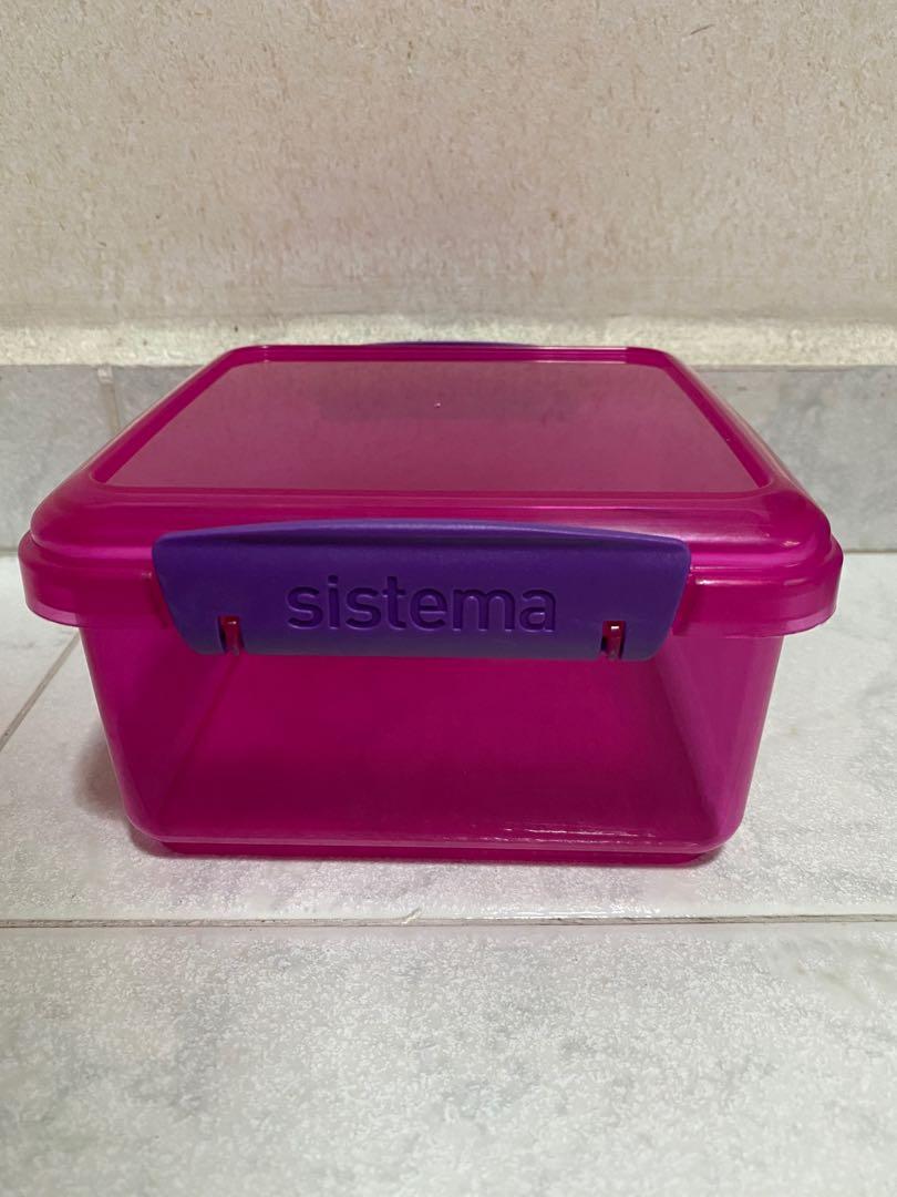 Lock & lock container (Category: Food Organisation & Storage) located in Singapore. Submitted by reliazsure (Listing ID 1061745113, Image 2). Description: - Brand: Sistema - Pink lock & lock container - Made in New Zealand - PP Material - Can withstand -20 to 100 deg cel - Capacity: 1.2 Litres - Ideal as takeaway container.