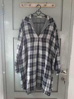 Loose dress mint. Size M LD. 114 cm