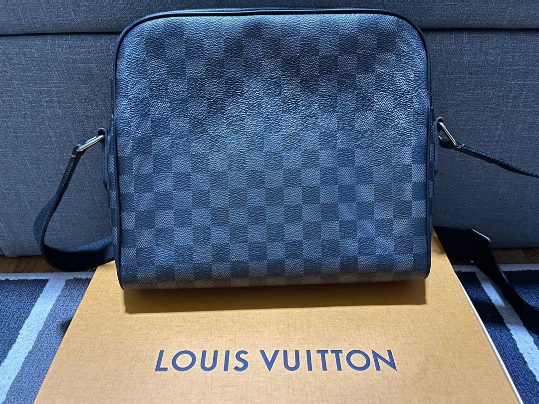 Louis Vuitton Messenger PM Voyager – Haiendo Shop